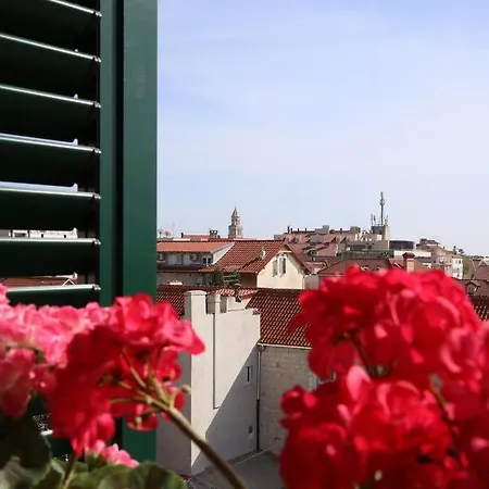 Апартаменты Barbara's Inheritance